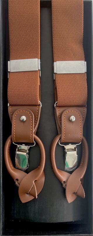 Altro in  Abbigliamento & Accessori: Hosenträger mit 3 Leder, 3 Knöpfe + 3 Clipse hellbraun – Nuovo e nell'imballaggio originale da Gächlingen venduto da Hosentraeger.shop