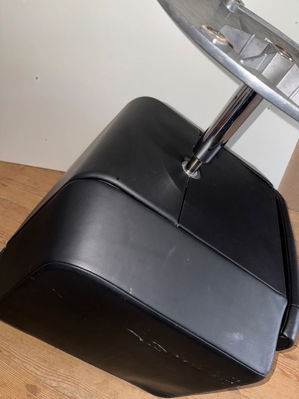 Giroflex Sedie: Stoll Giroflex 21 - 6091 Designed by Paolo Fancelli – Difettoso da Aesch ZH venduto da superpotato 3