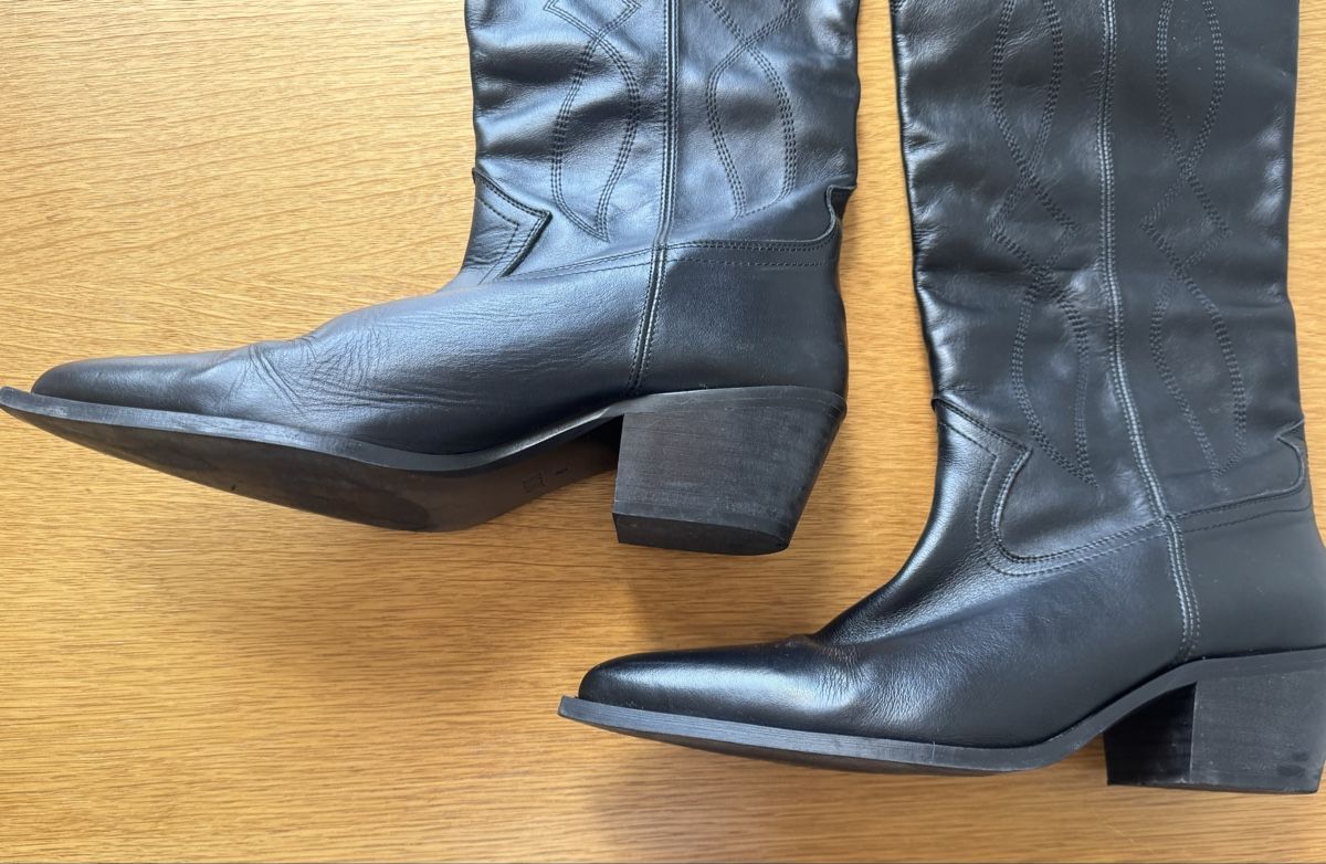 Zara Chaussures femmes: Schwarze Cowboystiefel Gr. 41. – D'occasion à Zürich par ber_78xz 3