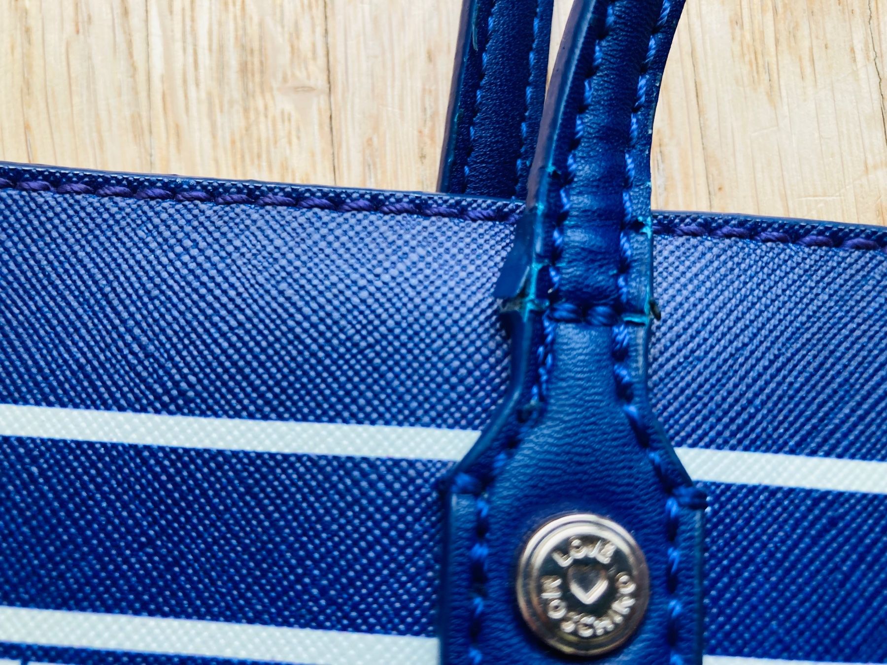 Moschino Borse da donna: LOVE MOSCHINO Damenhandtasche – Usato da Nürensdorf venduto da salut 9