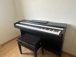 E-Piano Yamaha schwarz mit Hocker (Yamaha YDP-142 R)