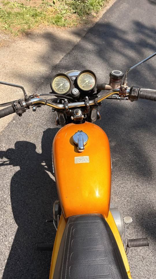 Suzuki Strasse: Suzuki GT250 – Gebraucht aus Corsier-sur-Vevey von BussardS 3
