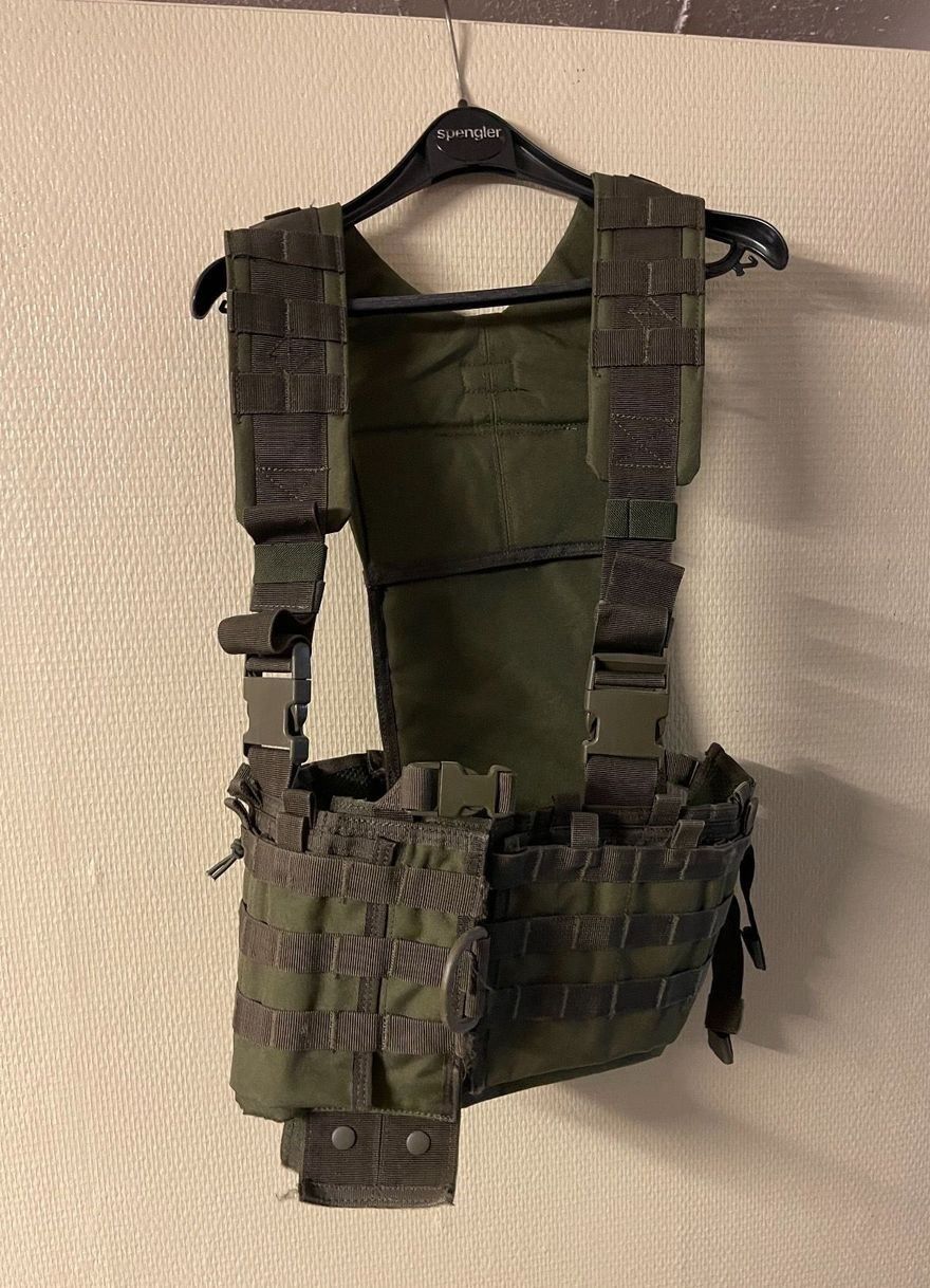 Armi bianche: Tactical Support de plaque et Magasins – Usato da Lausanne venduto da asdyx 1