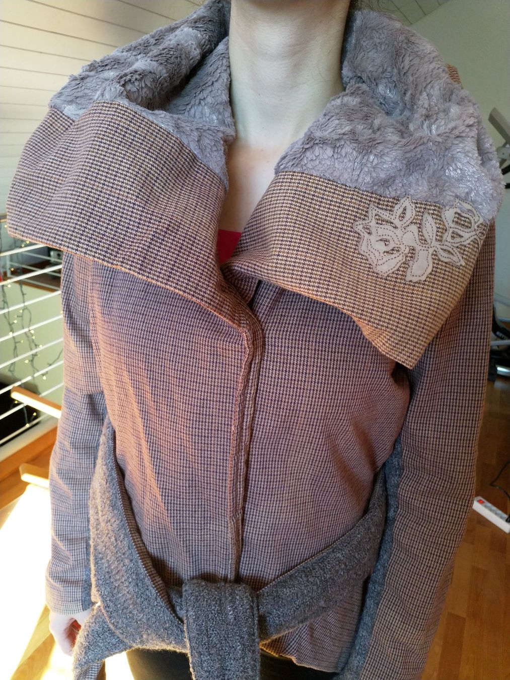 Giacche: Jacke, Marke "Angels never die", Gr. L – Nuovo (secondo la descrizione) da Aeugst am Albis venduto da Slniecko
