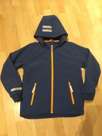 Softshelljacke / Übergangsjacke  Gr. 146 NEU !!!