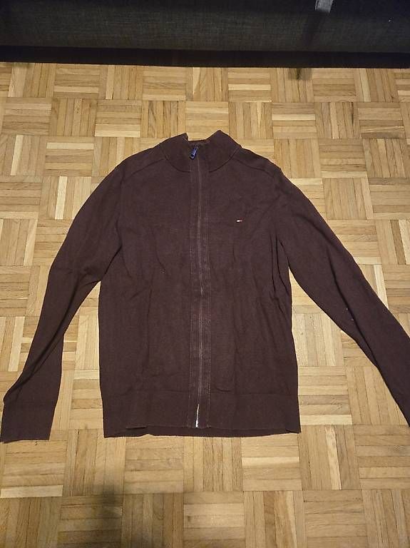 Maglioni & Felpe: Tommy Hilfiger – Usato da Kriens venduto da Ragnarson96