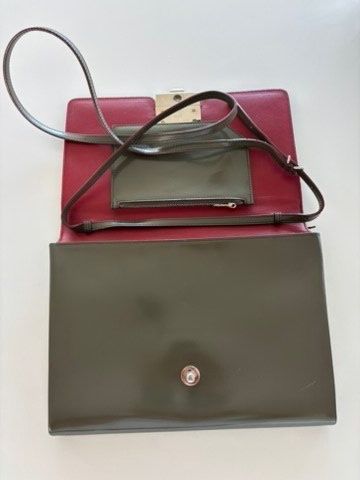 Bally Borse da donna: BALLY SCHULTERTASCHE – Usato da Lachen SZ venduto da hei_pdr6 2
