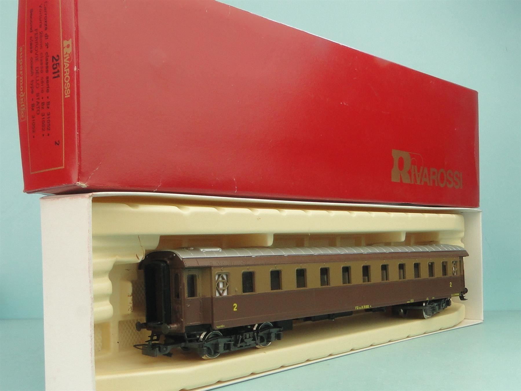 Rivarossi Modellini di ferrovie: Rivarossi H0 2511 FS Carrozza 2 Kl. – Usato da Bülach venduto da cann11 1