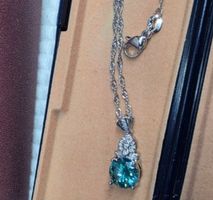 Collier argent avec zircons