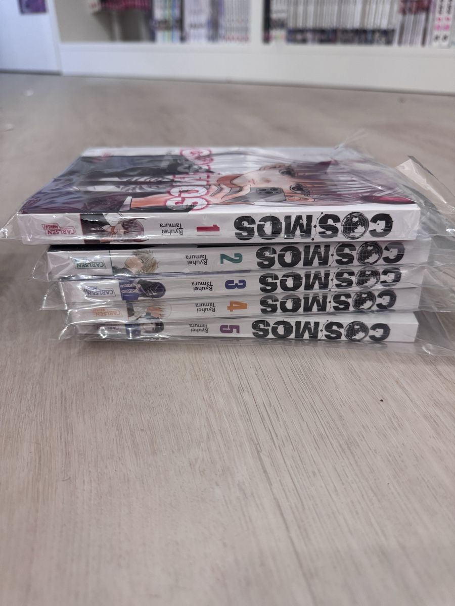 Fumetti: Comsos manga 1-5  – Usato da Wünnewil venduto da SaliBunny