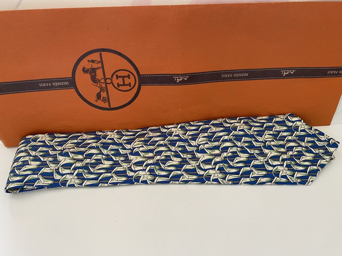 Hermès Cravatte: Cravate Hermès 100% soie – Nuovo e nell'imballaggio originale da Bouveret venduto da wes_7zll