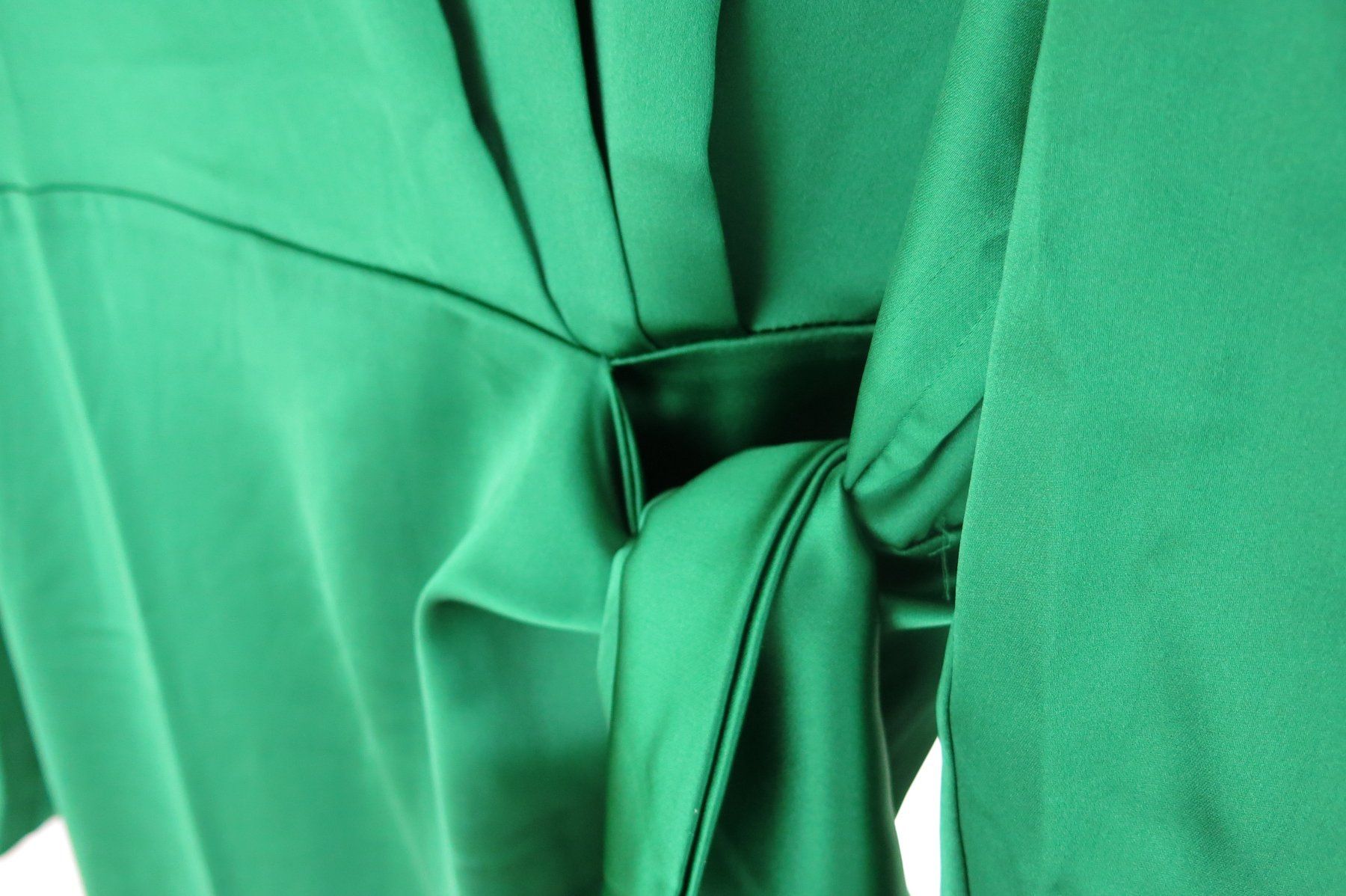 La Redoute Vestiti: Schönes grünes Satinkleid – Nuovo (secondo la descrizione) da Lachen SZ venduto da artbyblondangel 9