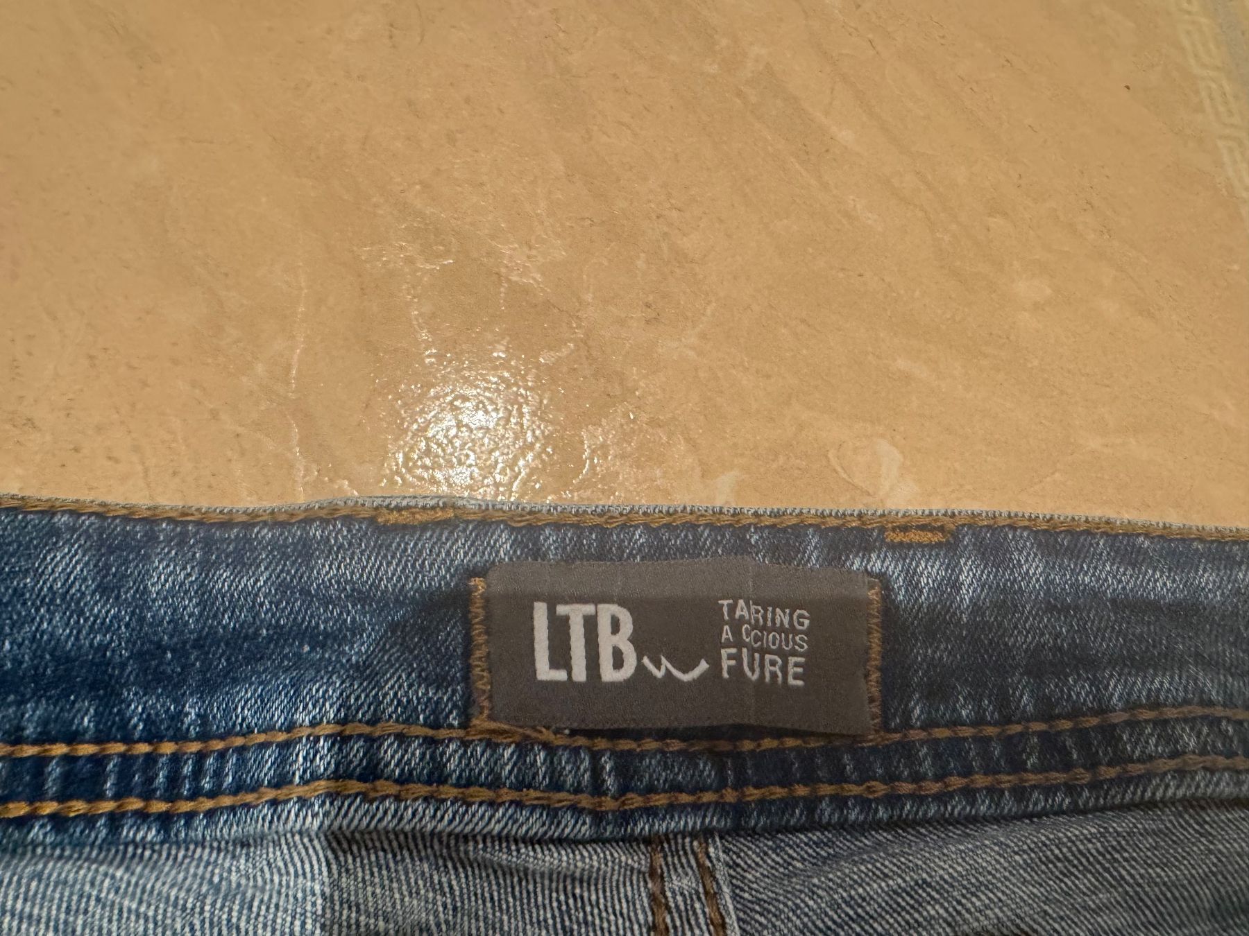 Jeans: LTB coolste Herren Boot Cut Jeans, 38/34 – Gebraucht aus Klingnau von Markus14 3