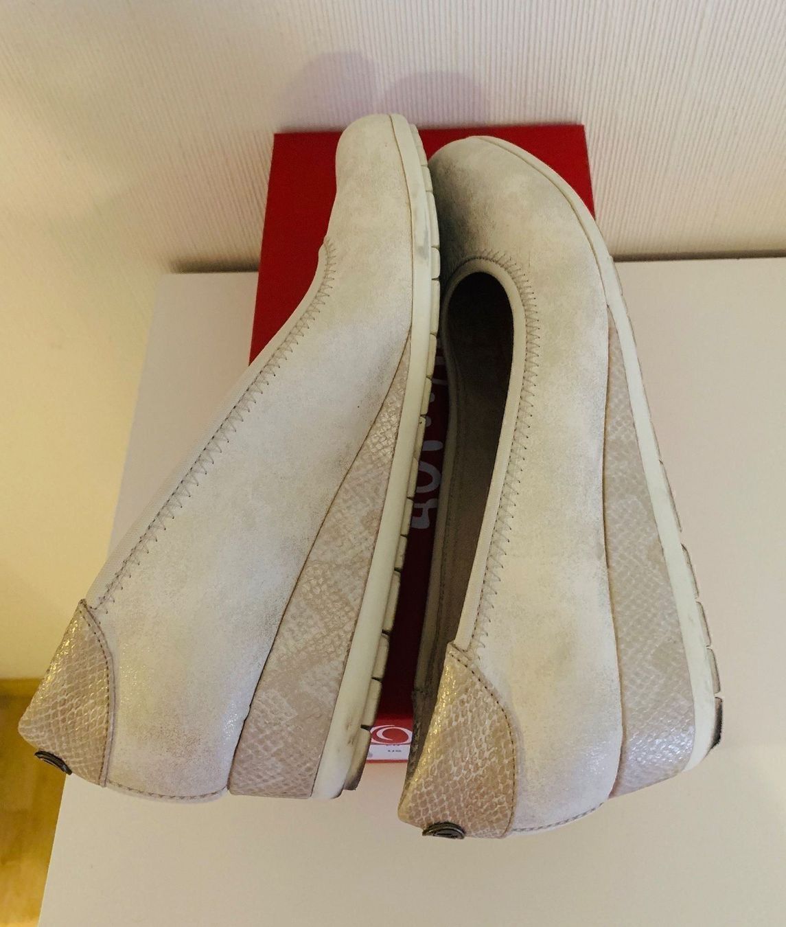 Scarpe da donna: Ballerines compensées p.39 – Usato da Sion venduto da DayJenn 4