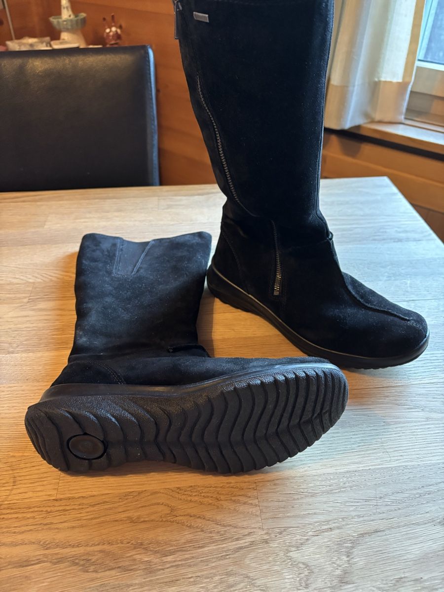 Scarpe da donna: Legero Winterstiefel Gr. 38.5 – Nuovo (secondo la descrizione) da Zweisimmen venduto da DieDaDo