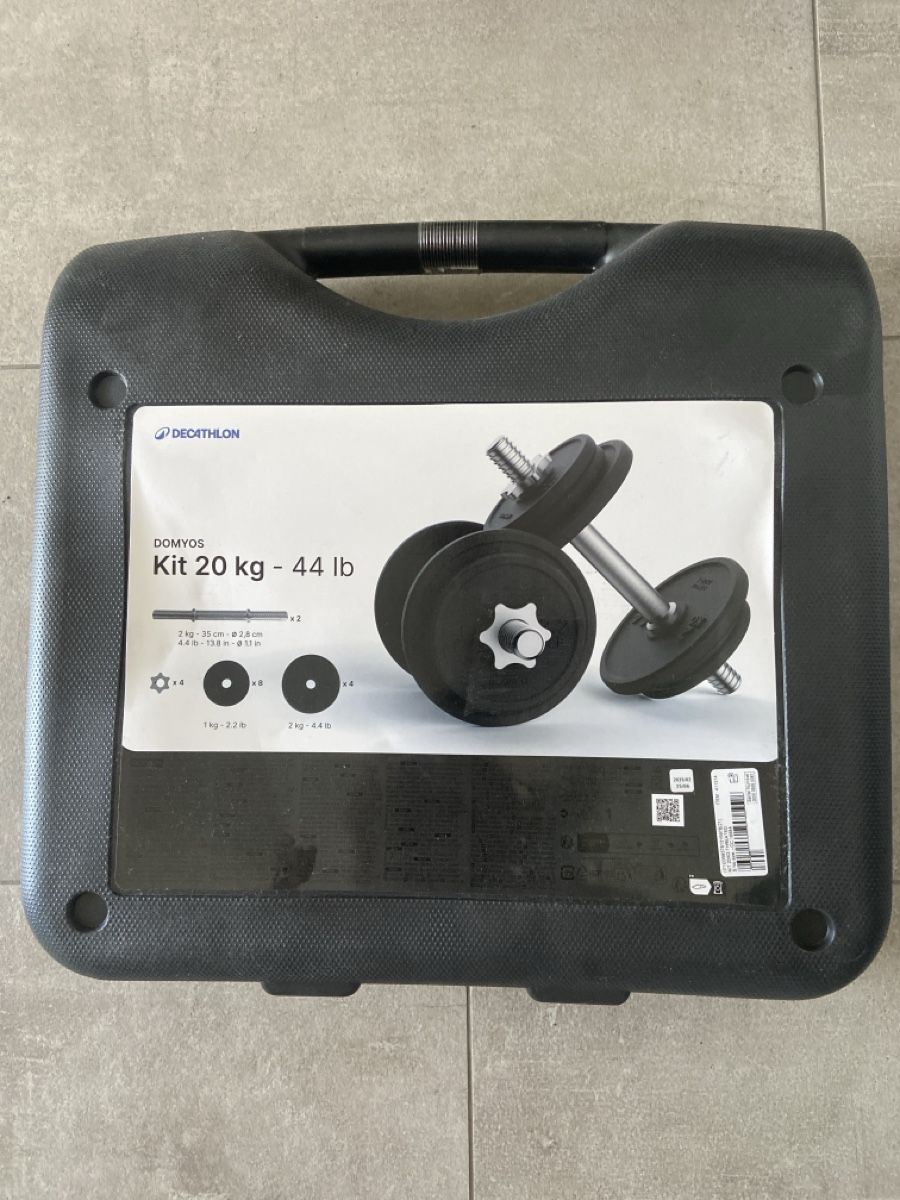 Decathlon Manubri & Pesi: Kit musculation décathlon 20kg + 10kg  – Usato da Ste-Croix venduto da Elsa_illigo