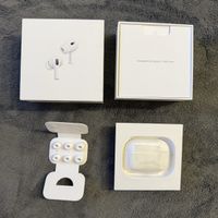 Apple AirPods Pro - Gen 2 - MagSafe Case
