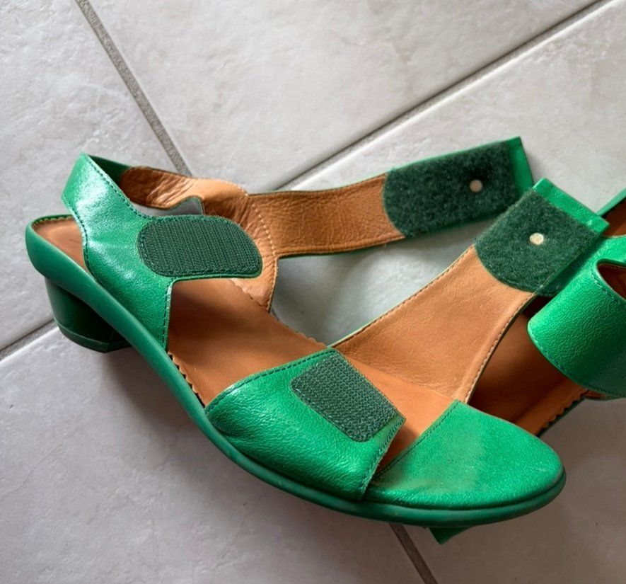 Scarpe da donna: Vabeene Leder Sandalen – Usato da Etoy venduto da Diadefin 1