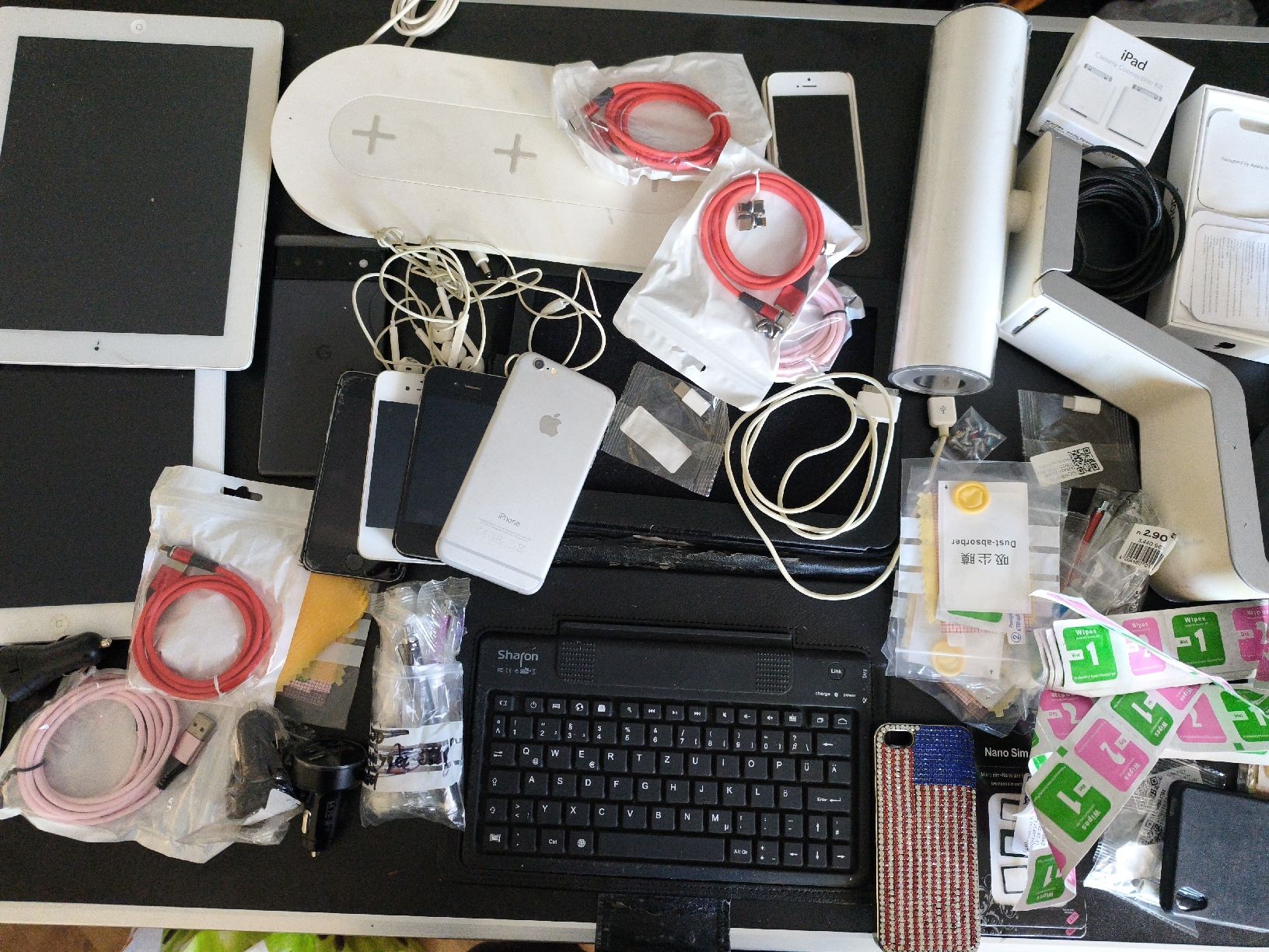 Apple Telefoni cellulari / Smartphones: elektro geräte konvolut  – Difettoso da Kreuzlingen venduto da dad_9x7b