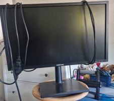 Samsung Monitor gebraucht mit Kabeln
