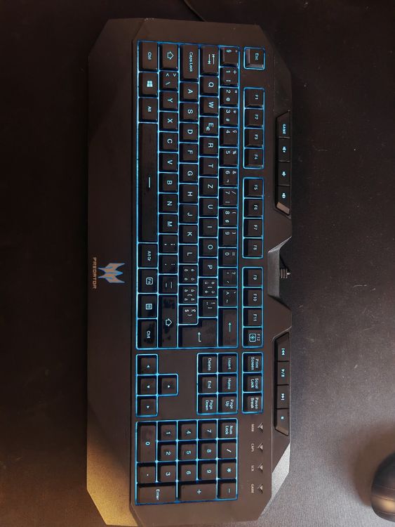 Predator Gaming Tastatur, CH-Layout. (Gebraucht) in Wabern für CHF 1 ...