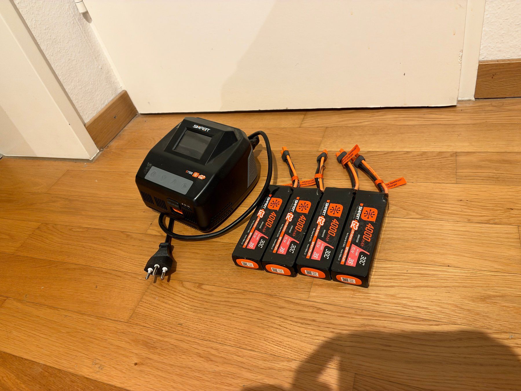 E-Flite Modellismo RC: E-flite Apprentice STS 1.5m RTF mit Akkus und Ladegerät – Usato da Bonstetten venduto da lin_fy7n 5