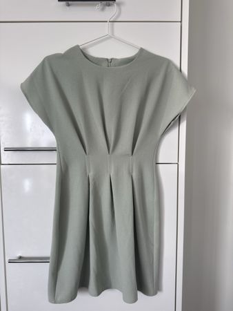 ASOS Minikleid, Gr. 34, mintgrün - perfekt für Frühling!