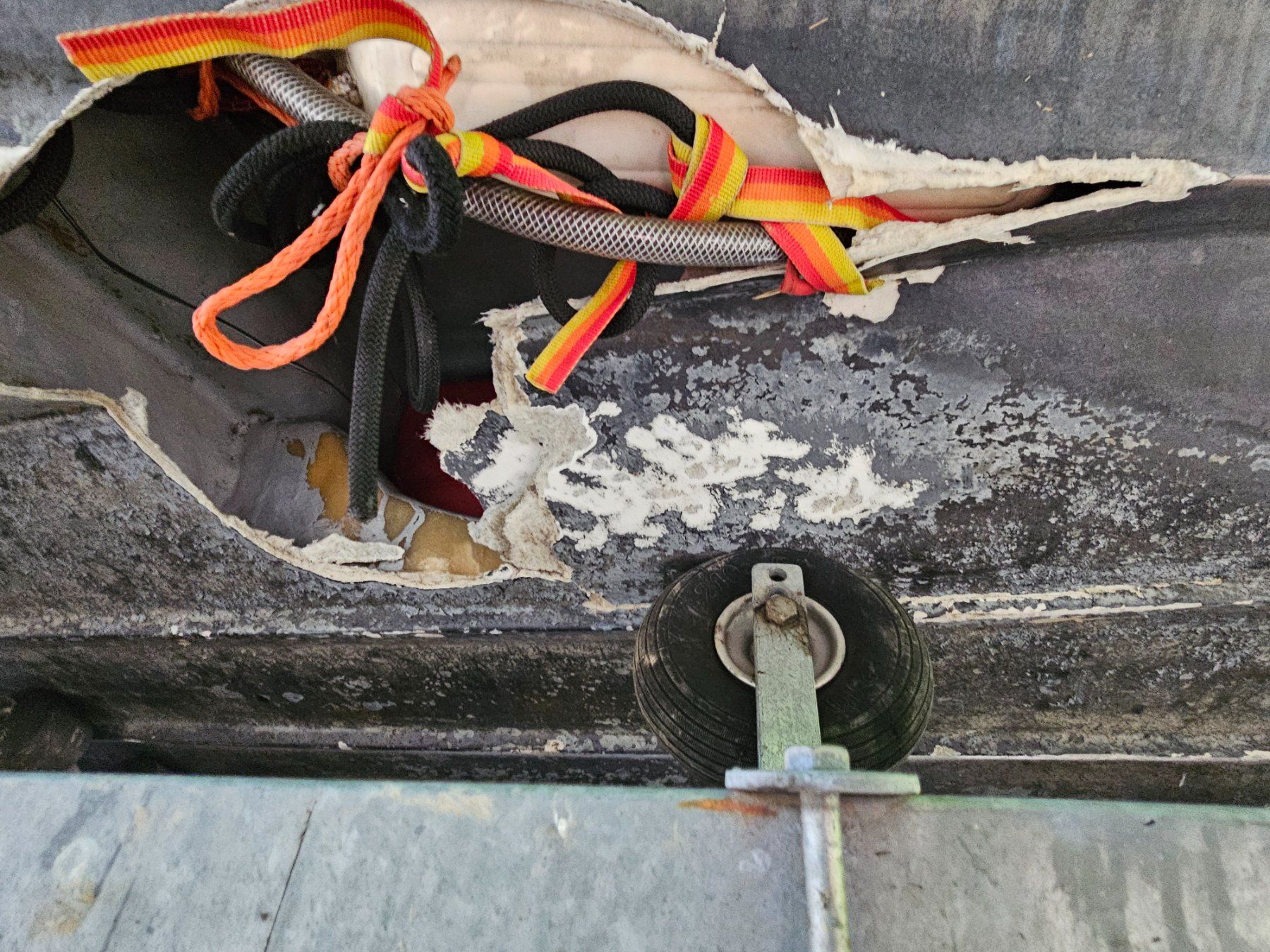 Yamaha Barche: Boot mit Motor und Anhänger-defekt – Usato da Oberburg venduto da herkules69 5