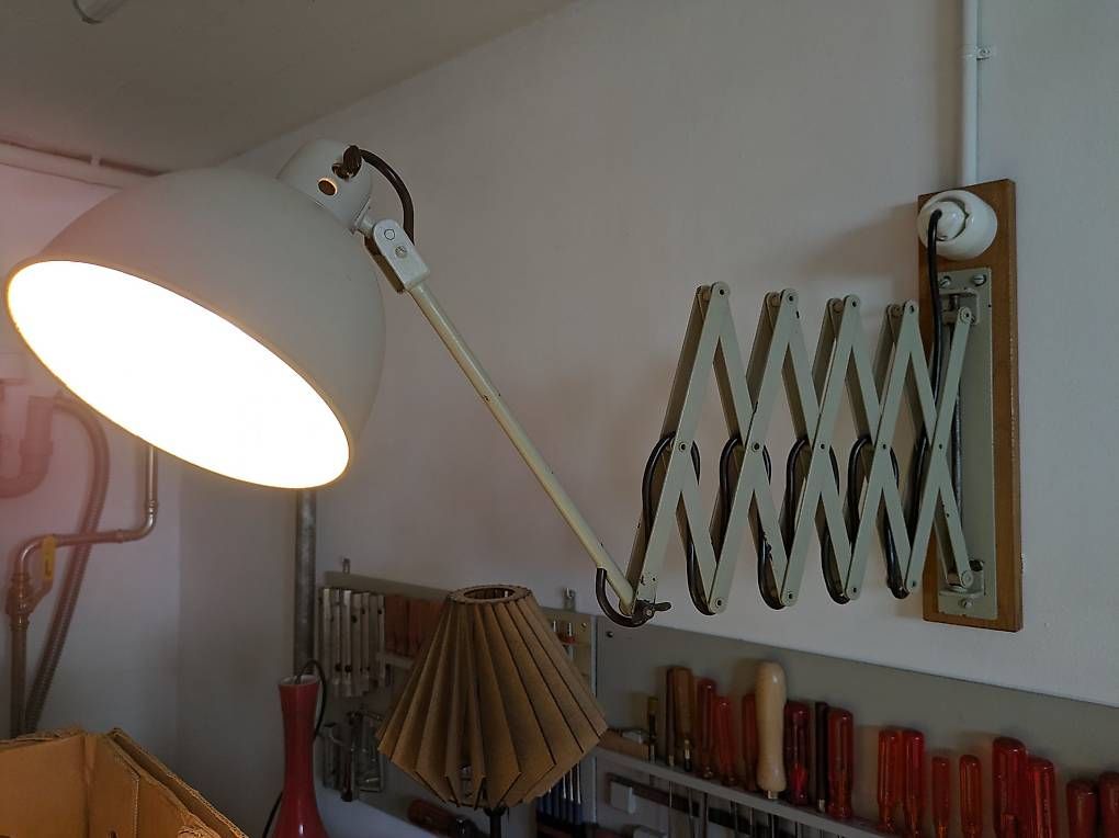 Lampen: Arbeitslicht, Wandleuchte – Gebraucht aus Bern von HaenniBern 1