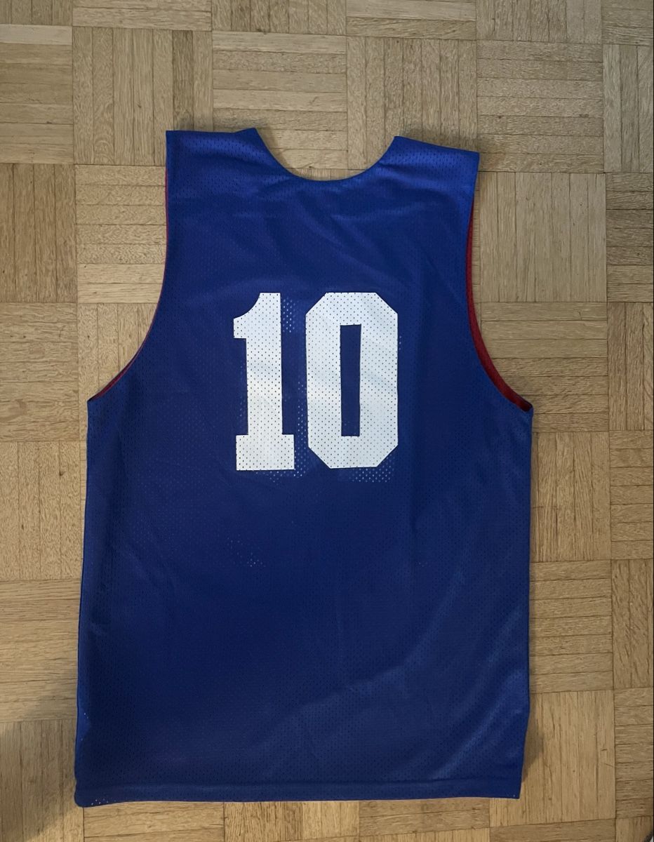 Canottiere & Pantaloni: Doppelseitiges Basketballtrikot – Usato da Bern venduto da fortuna021 1