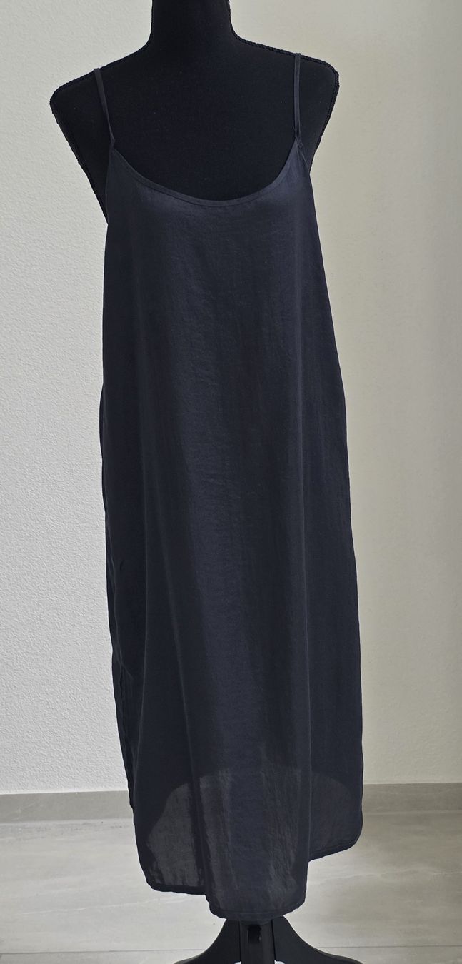 Vestiti: Kleid dunkelgrau Trägerträge  Grösse M gebrauchte  – Usato da Rheinsulz venduto da Gilea
