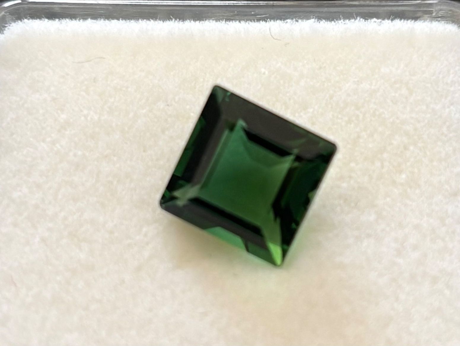 Pietre preziose: Quarz grün, 3.3 ct. – Usato da Brugg AG venduto da lau_9rvy 2
