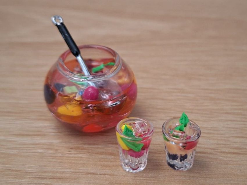 Case e mobili per bambole: Handmade Früchtebowle – Nuovo (secondo la descrizione) da Zürich venduto da HandmadeTinyFood