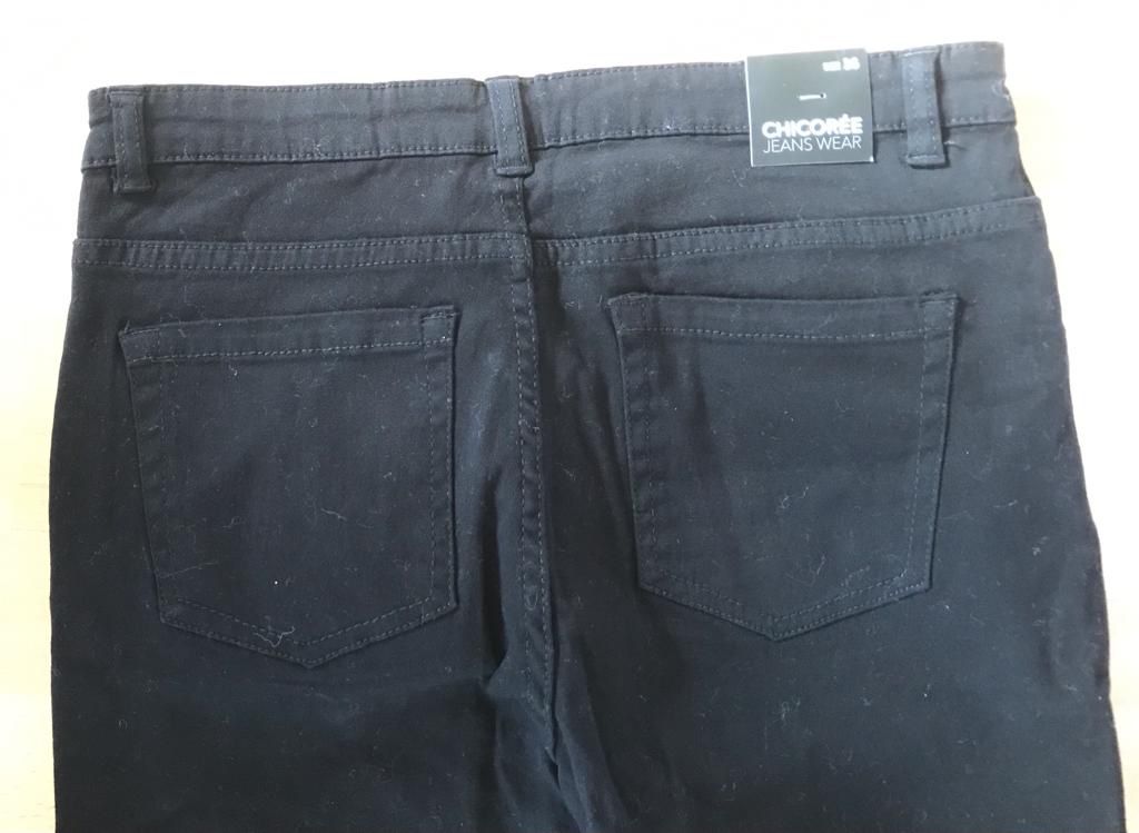 Jeans: Jeans schwarz, neu!! – Nuovo e nell'imballaggio originale da Biel/Bienne venduto da SandraDG 1