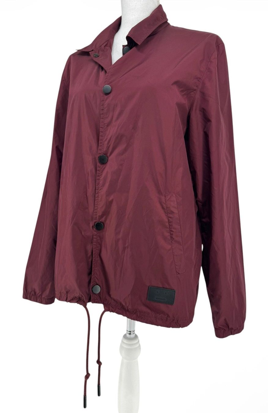 Acne Studios Jacken: ACNE STUDIOS Jacket Nylon, Bordeaux, boutons pressions, M – Gebraucht aus Lausanne von PlusValue_Lausanne 4