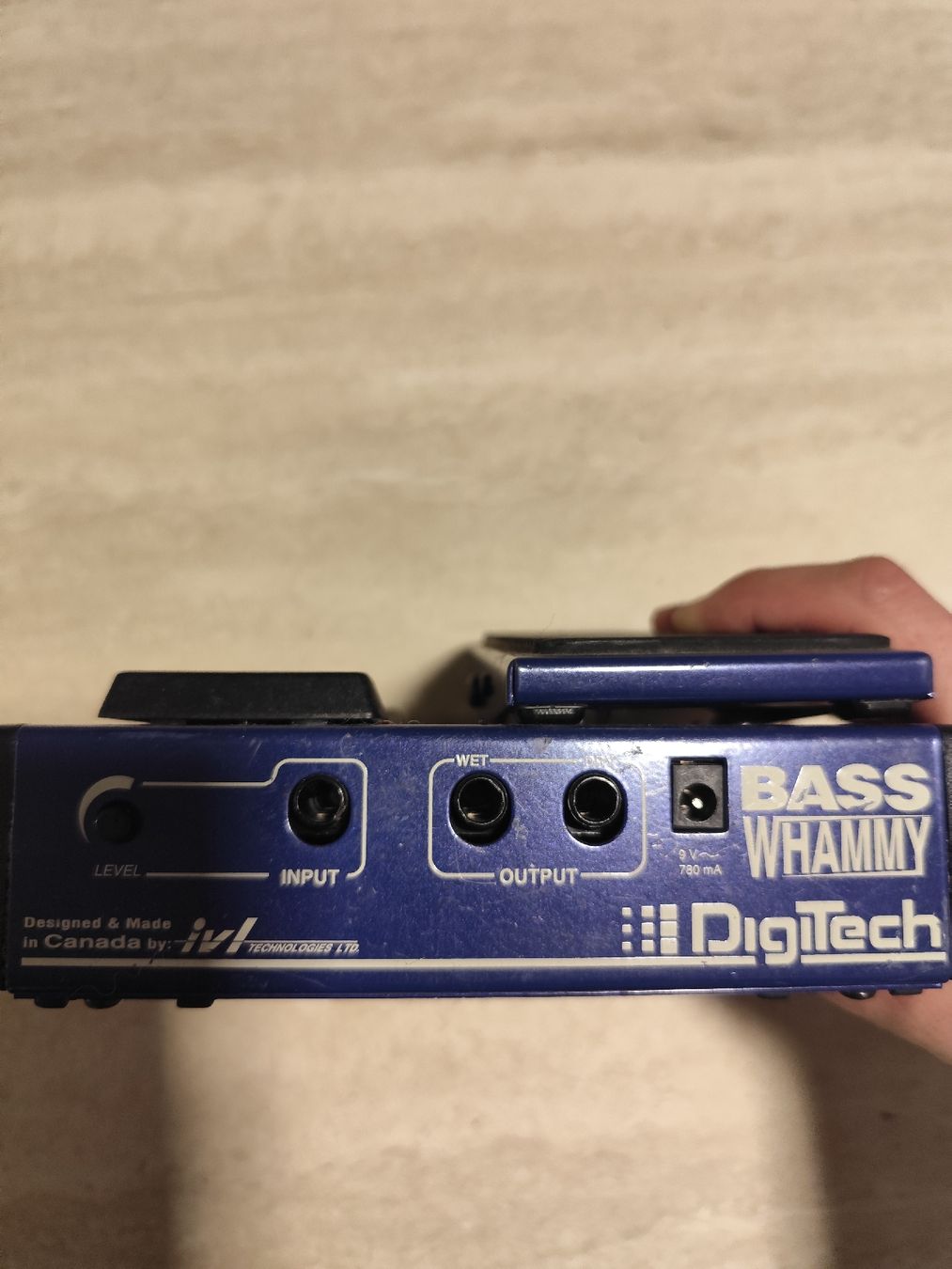 Strumenti musicali: bass whammy vintage – Usato da Fétigny venduto da Gunbananas 1