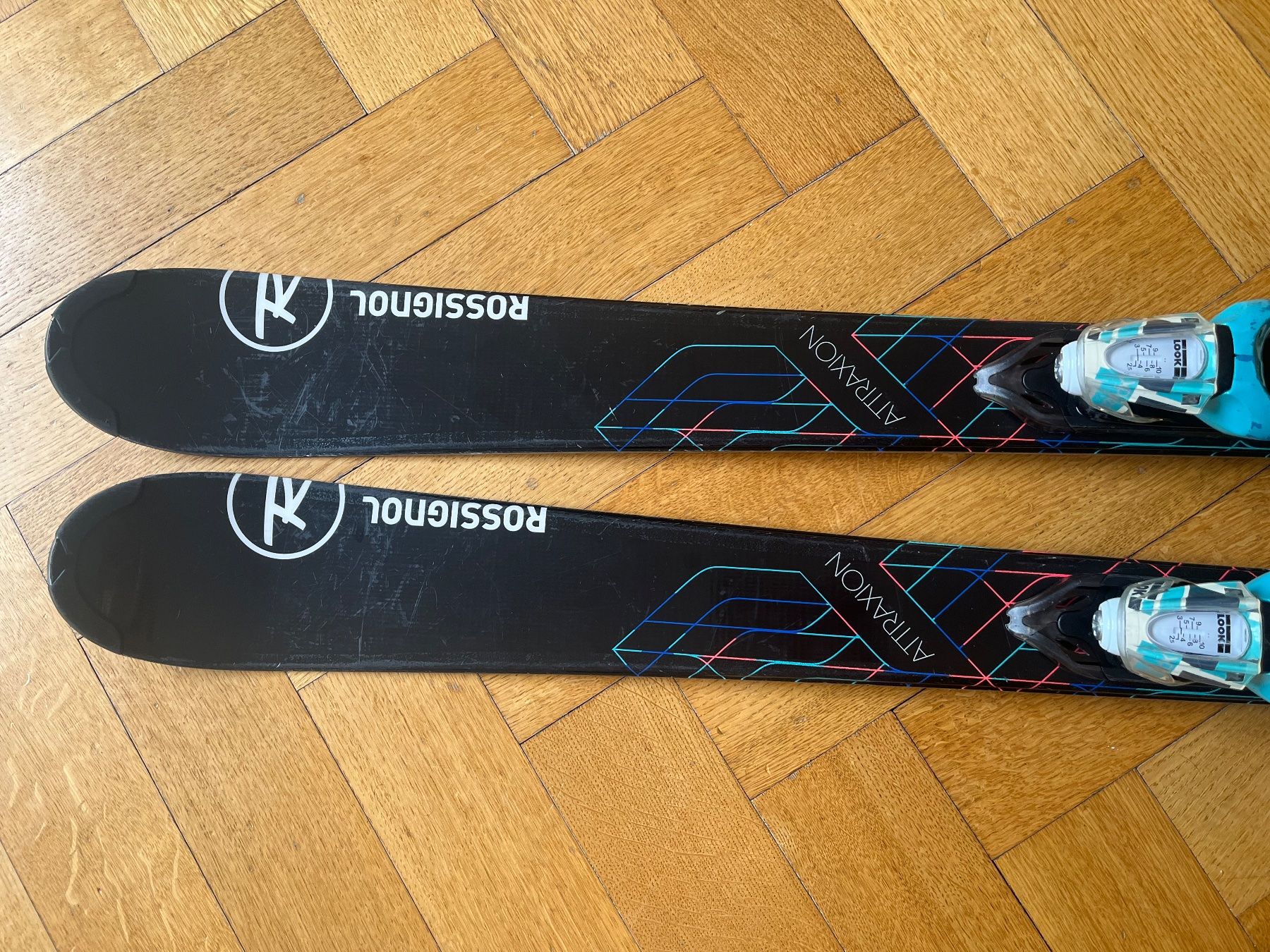 Rossignol Sci: Rossignol Attraxion skis, taille 142 cm – Usato da Genève venduto da natalie1_5 1