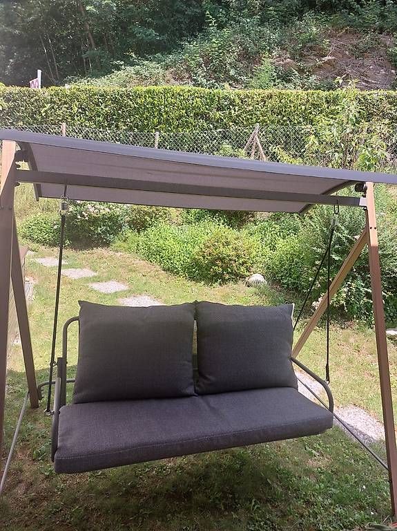 Poltrone pensili da giardino: Dondolo per il giardino, nuovo – Nuovo (secondo la descrizione) da Malvaglia venduto da Piumetta
