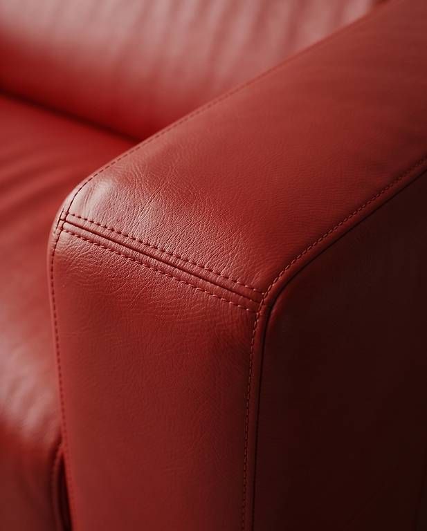 Sofas: Sofa rot  – Gebraucht aus Biglen von adrian017 1