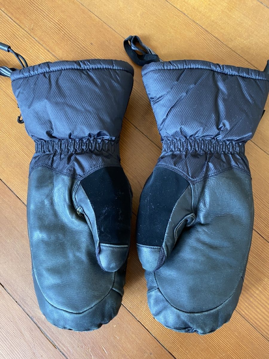 Black Diamond Guanti & manicotti: Black Diamond Absolute Mitts Handschuhe S M Bergsteiger – Usato da Schlieren venduto da Winter06 1