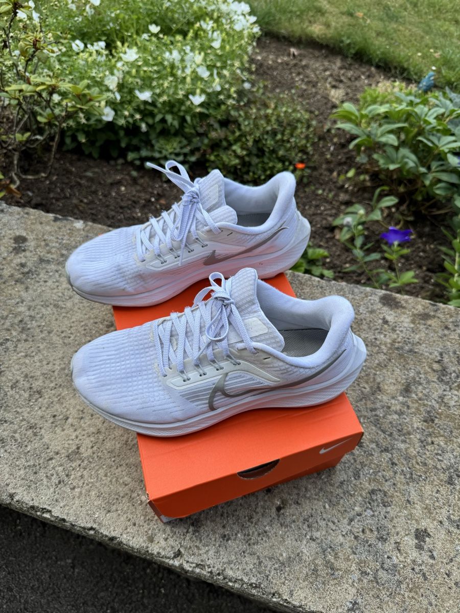 Nike Scarpe da donna: Baskets Nike Air Zoom Pegasus 39 – Nuovo (secondo la descrizione) da Porrentruy venduto da fee_24