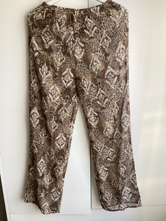 Leichte transparente Sommerhose Grösse S Leopard  Tezenis