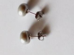 Orecchini pendenti & Orecchini a lobo: Süsswasser Perlen Stecker Silber rhodiniert 925 – Nuovo e nell'imballaggio originale da Winistorf venduto da acreativ2 2