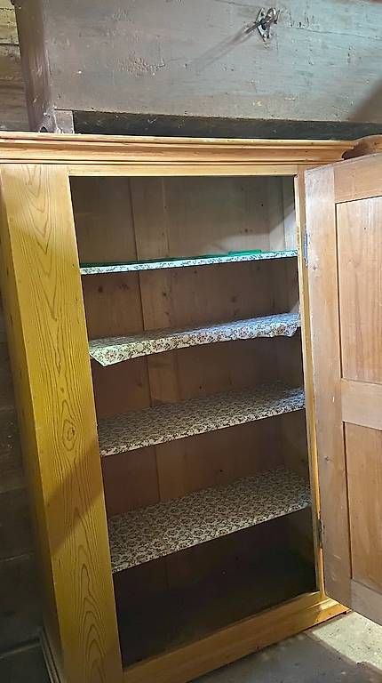 Schränke: Antiker Bauernschrank, Tanne – Gebraucht aus Illnau von S_haesli 1