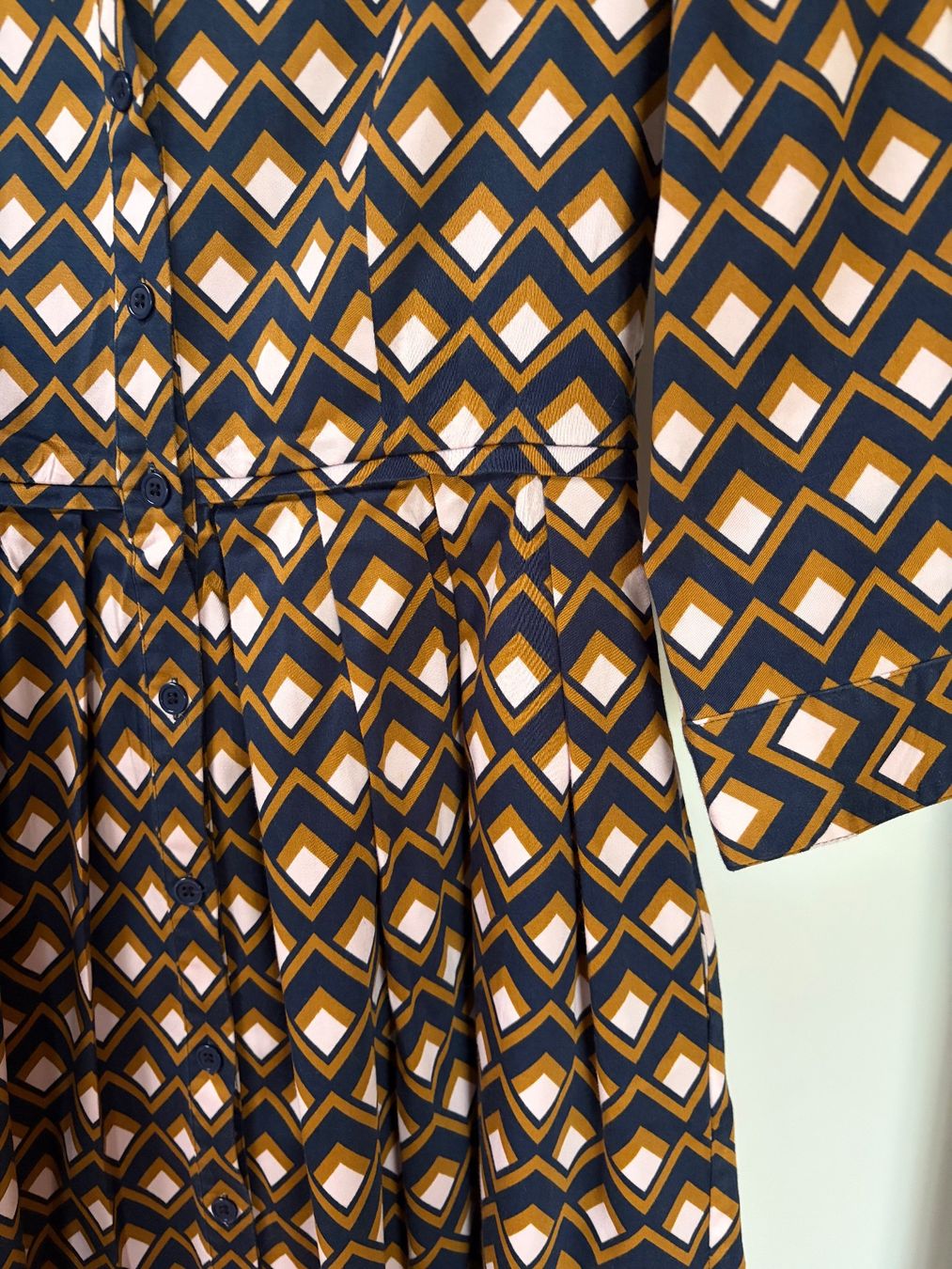Globus Vestiti: Kleid / Hemdkleid – Usato da Frauenfeld venduto da SuterFrauenfeld 2