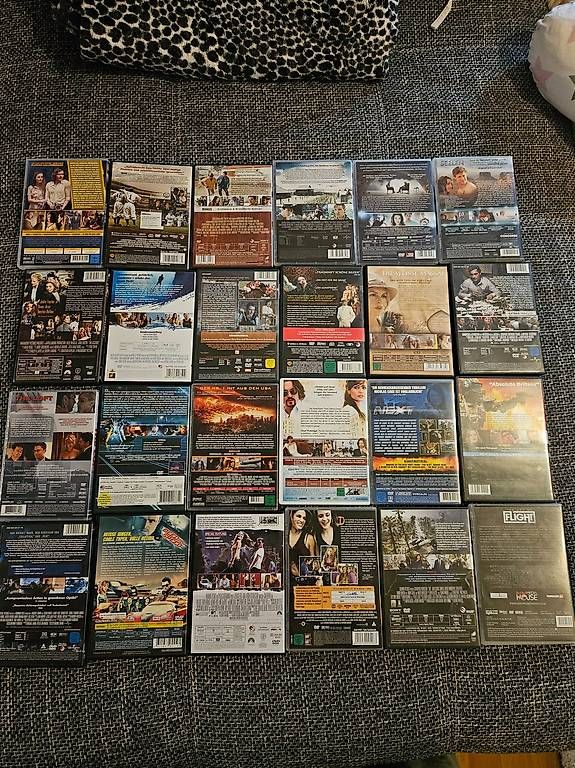 Tous les DVDs: Dvd 56stk verschiedene Genre – D'occasion à Blankenburg par kat_hx7f 1