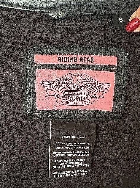 Jacken: Original Harley Davidson Damen Leder Motorradjacke – Gebraucht aus Wallisellen von Danro 4