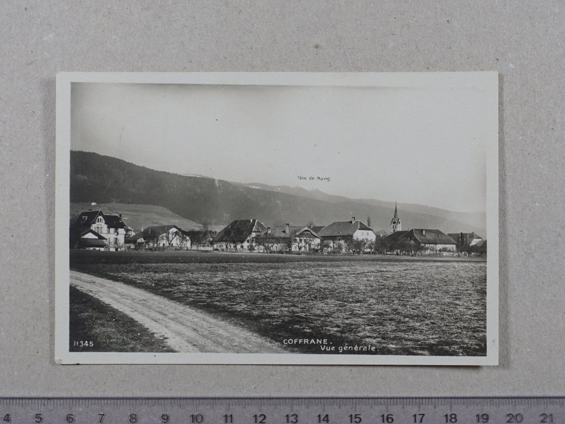 Ansichtskarten: Coffrane, vue générale (Mängel / défauts) – Defekt aus Lenzburg von fh1
