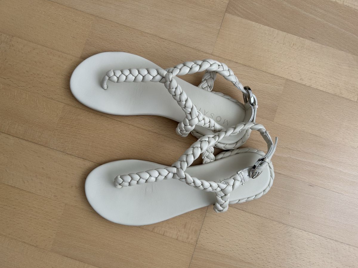 Scarpe da donna: Flip-Flop-Sandale écru Gr. 39 – Usato da Reinach BL venduto da meinstil