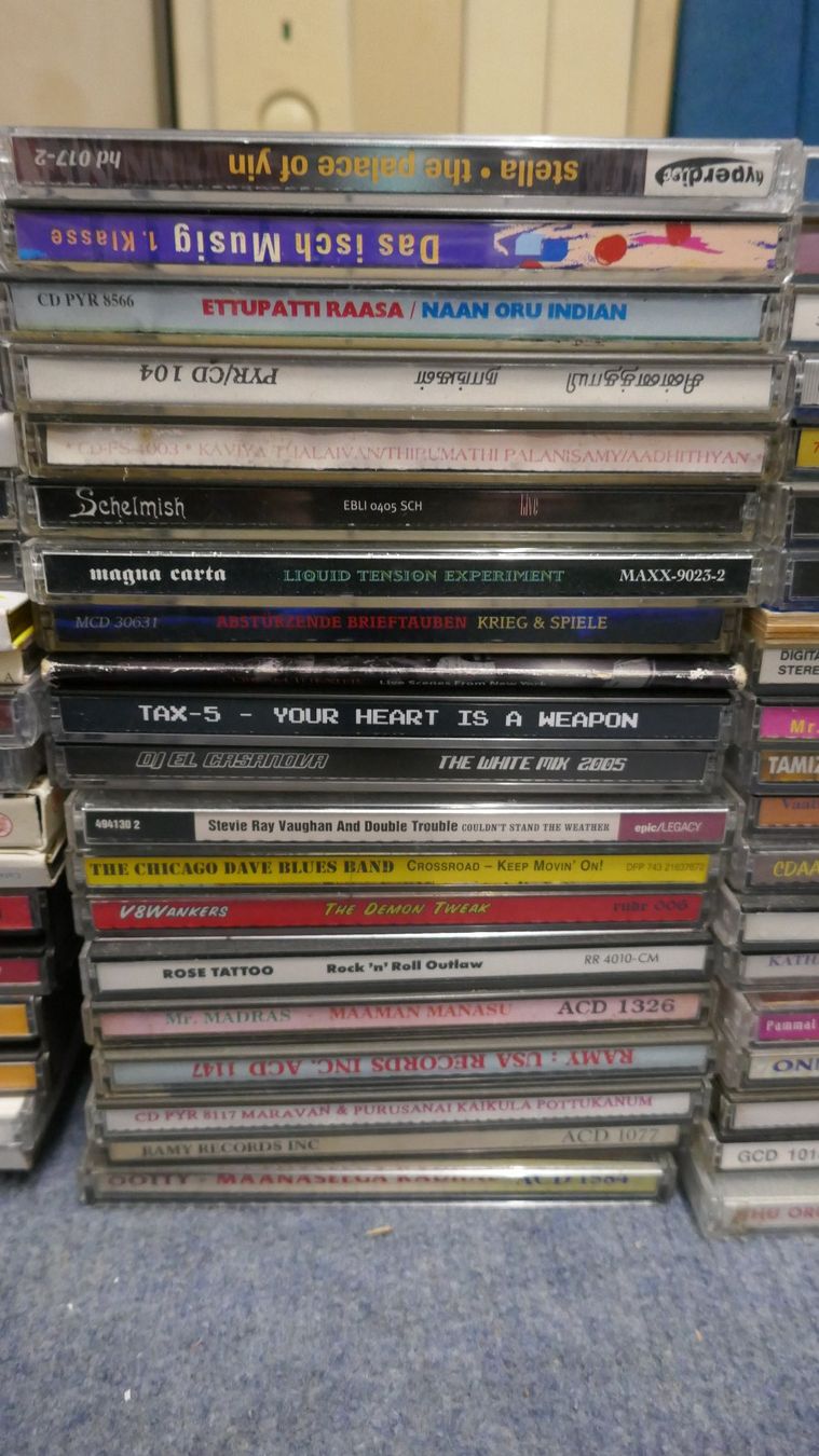 CDs: Grosse CD-Sammlung – D'occasion à Wenslingen par FairlightCMI 4